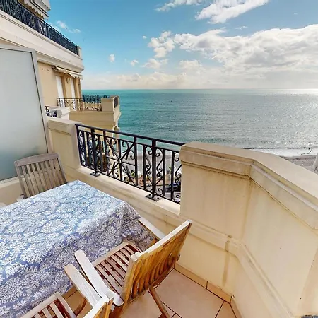 Confortable 2p En Centre-ville Avec Parking Et Terrasse - Fr-1-196-366 Apartment Menton